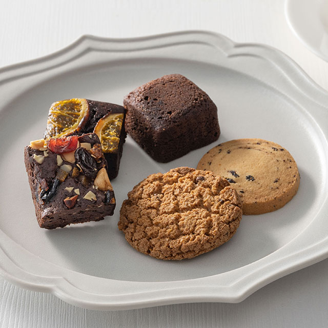 ホテルオークラ ケーキ＆ブラウニー＆クッキーセット 5個 - cocochi